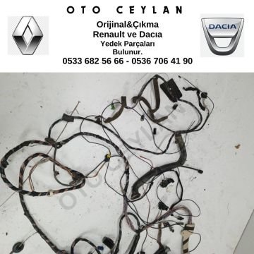 Megan II Arka Tesisat Çıkma