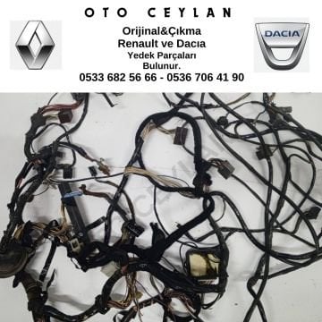 Twingo Göğüslük Tesisatı Çıkma