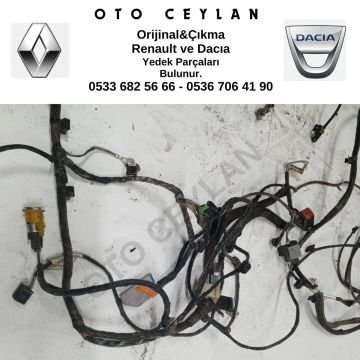 8200812803 Kangoo 3 Alt Tesisatı Çıkma