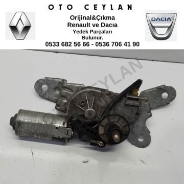 7700421655 Megan 1  SW Arka Cam Silecek Motoru Çıkma Orjinal