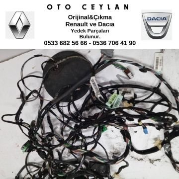 241633558R Duster Göğüslük Tesisatı Çıkma