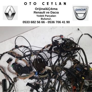 8200436227 Megan II HB Göğüslük Tesisatı Çıkma