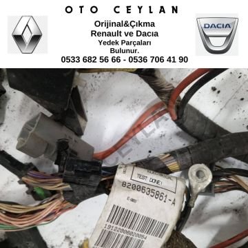 8200635861 Clıo III Göğüslük Tesisatı Çıkma