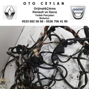 240144551R Symbol Göğüslük Tesisatı Çıkma