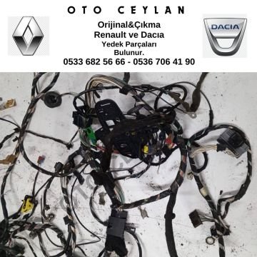 241631305R Fluence Arka İç Tesisat Otomatik Çıkma