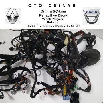 240103220R Duster Göğüslük Tesisatı 1.0 motor çıkma