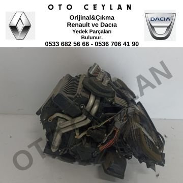 272701957R Fluence Kalorifer Gümbeti Orijinal Çıkma