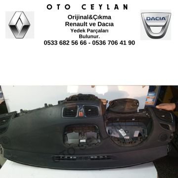 681004751R Megane 3 Göğüslük Komple Orijinal Çıkma