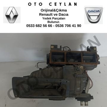 8200367459 Megane 2 Kalorifer Gümbeti Orijinal Çıkma