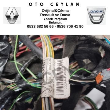444145646R Symbol Göğüslük Tesisati Orijinal Çıkma