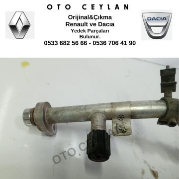 924540018R Megane 3 Klima Kompresörü Hortumu Orijinal Çıkma