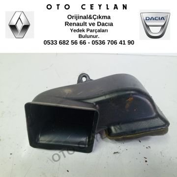687810006R Megane 3 Sol Yan Havalandırma Borusu Orijinal Çıkma
