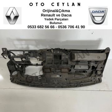 7700307633 Kangoo Göğüslük Çıkma Orjinal