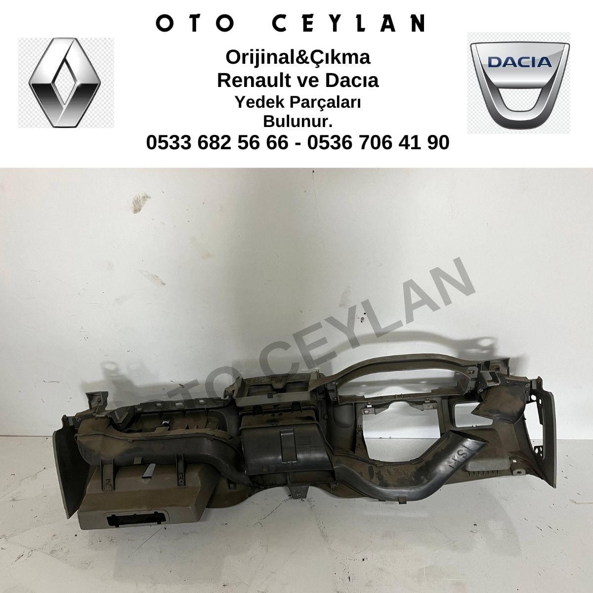 Clio Göğüslük Çıkma Orjinal