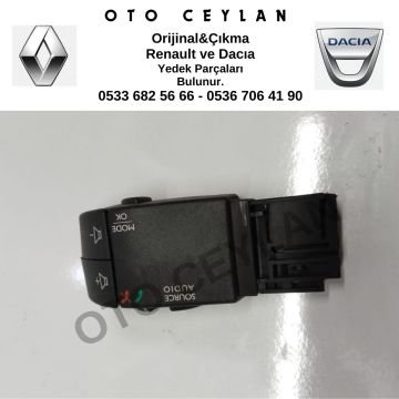 255522448R Clio 4 HB Radyo Kumanda Düğmesi Orijinal Çıkma