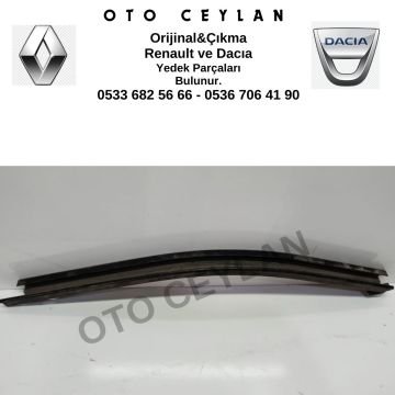 7700303510 Kangoo Sağ Sürgülü Kapı Alt Rayı Orijinal Çıkma