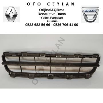 8200445992 Clıo Ön Tampon Izgarası 2006--2008 Çıkma Orijinal