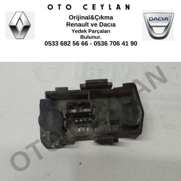 Megane 1 İç Stop Duyu Çıkma