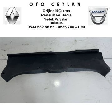 8200035020 Megan 2 Arka Panel Kaplaması Çıkma Orjinal