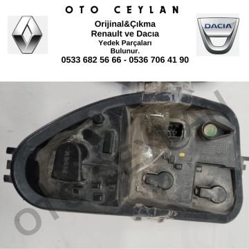 Clio 3 Sağ Ve Sol Stop Duyu Çıkma