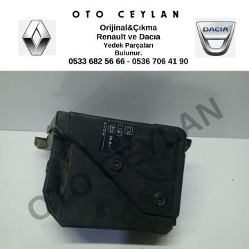 8200356339 Megane 2 Sigorta Kutusu Kapağı Komple Orijinal Çıkma