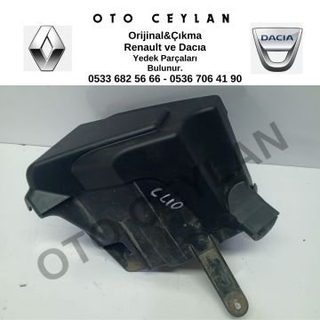 7700435380 Clio 2 Röle Kutusu Alt Kısım Orijinal Çıkma