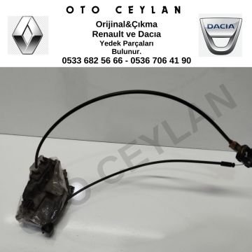 Clio 3 Sol Arka Kapı Kilidi Orjinal Çıkma