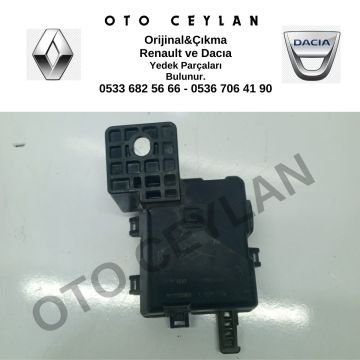 243880001R Megane 3 Fluence Sigorta Kutusu Kapağı Orijinal Çıkma