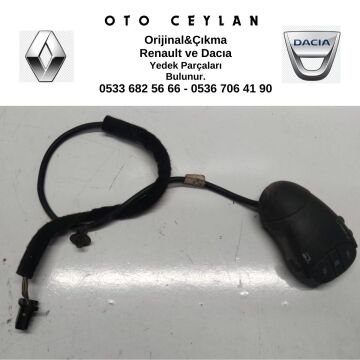 8200467786 CLIO 2 DİREKSİYON RADYO KUMANDASI ÇIKMA