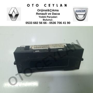 8200755144 Clio 3 Kangoo 2 Radyo Göstergesi Orijinal Çıkma