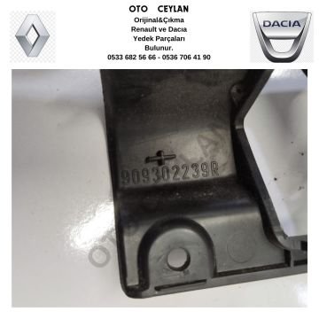 909302239R Duster Bagaj Kilit Muhafazası Çıkma Orijinal