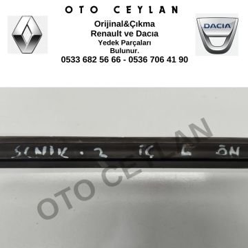 Scenic 2 Sol Ön Kapı İç Sıyırıcı Orijinal Çıkma