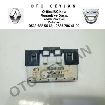 8200028364 Megane Radyo Göstergesi Orijinal Çıkma