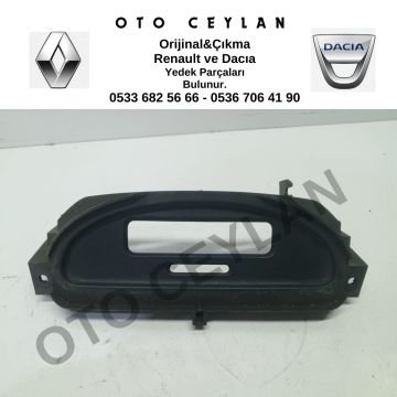 7700426260 Clio 2 Ekran Kapağı Orijinal Çıkma
