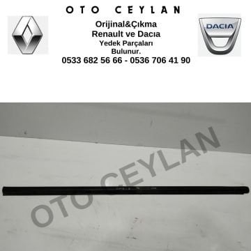 8200426005 Kangoo 3 Sağ Ön Cam Dış Sıyırıcı Orijinal Çıkma