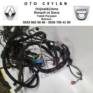403889554R Megane 3 Göğüs Tesisatı Orijinal Çıkma