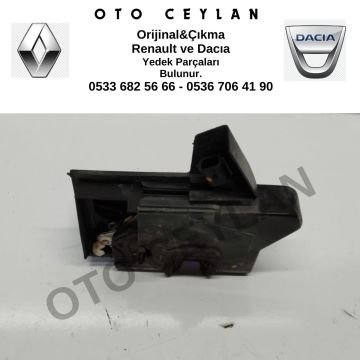 825024490R Symbol Sağ Arka Kapı Kilidi Orijinal Çıkma