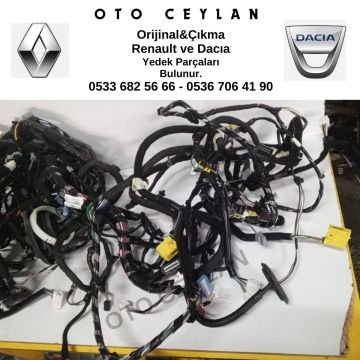 240104616R Sandero 3 Göğüs Torpido Tesisatı Orijinal Çıkma