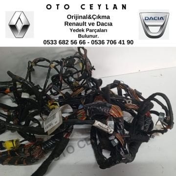 240183353S Clio 4 Torpido Tesisatı Orijinal Çıkma