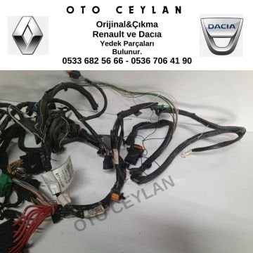 403881583R Clio 4 Motor Tesisatı Orijinal Çıkma
