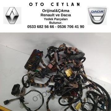 8200306992 Kango 1.5 Absli Torpido Tesisatı Orijinal Çıkma