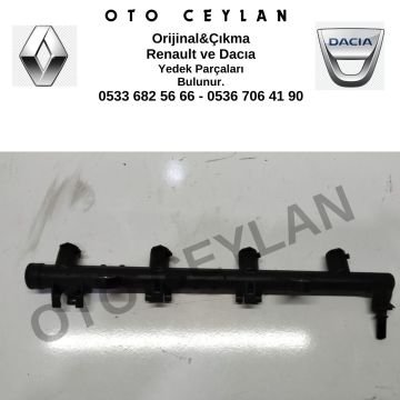 8200135504 Sandero 2 Megane 2 K4M 1.6 16V Enjektör Tevzi Borusu Orijinal Çıkma