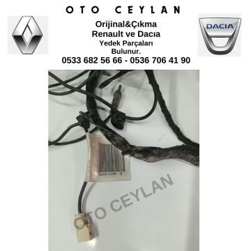 282431238R Fluence Radyo Tesisat Orijinal Çıkma