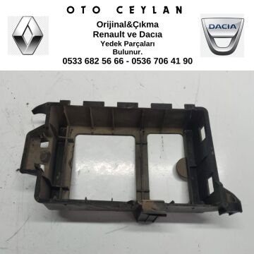 8200145959 CLIO THALIA UCH TESPİT PARÇASI BAKALİTİ ÇIKMA