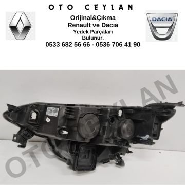 260106827R Megane 4 Sağ Far Sıfır Orjinal Hafif Hatalı