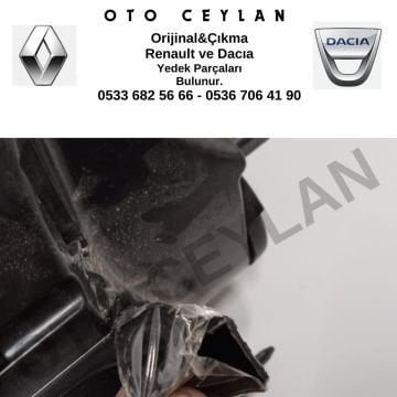 260100067R Dacia Duster Sağ Far Sıfır Orjinal Hafif Hatalı