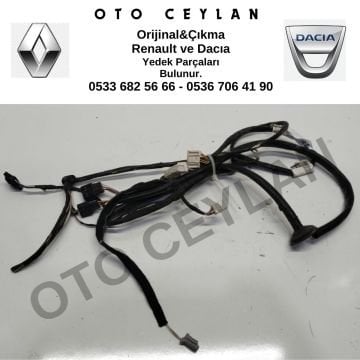 241638212S Sandero 3 Tesisat Sol Kesik Orijinal Çıkma