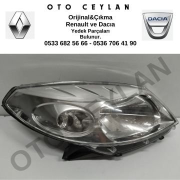 8200733877 Dacia Sandero Sağ Far Sıfır Orjinal Hafif Hatalı