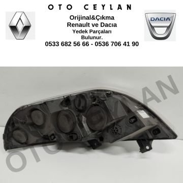 260105856R Master 3 Sağ Far Hafif Hatalı Sıfır Orjinal