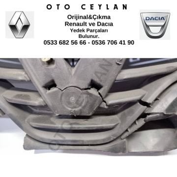 622563184R Clıo 4 Ön Panjur Çıkma Orijinal